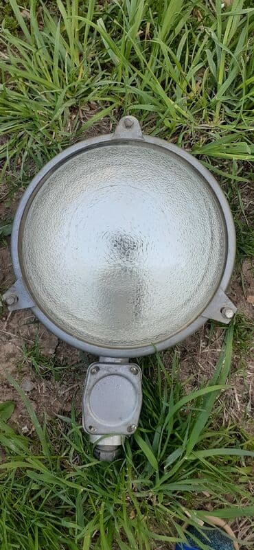 светильники потолочные бишкек: Фонарь новый для освещения улицы — 2