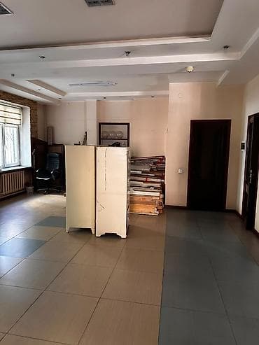 66: Аренда офисов, 270 м², В жилом комплексе, 1 линия, С отдельной кухней, С отдельным входом — 7