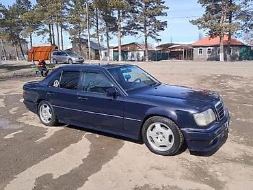 отделка салона авто: Mercedes-Benz W124: 1993 г., 2.2 л, Ручные, Бензин, Седан — 7