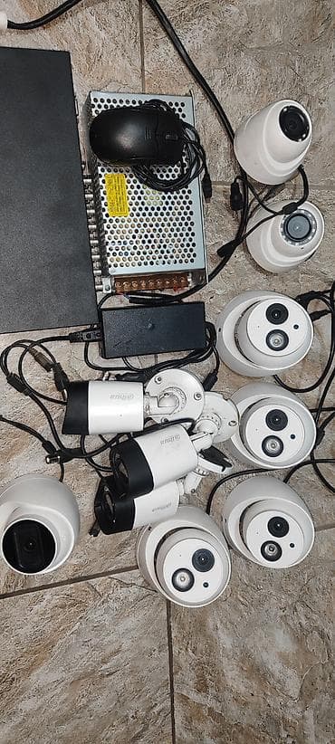 ps3 ps4: Комплект оборудования для видеонаблюдения + монитор Состав: - — 9