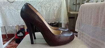 ecco 42: Продаю туфли,коричневого цвета,38 размер, состояние отличное, из за — 2