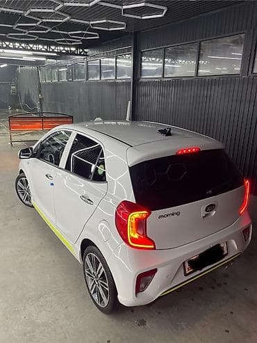 lada priora: Kia Picanto: 2019 г., 1 л, Автомат, Бензин, Хэтчбэк — 9