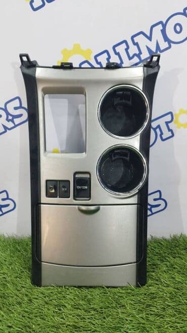 Toyota Highlander v-3.5 2013 год накладка кулисы