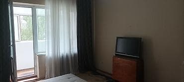 3: 3‑комнатная квартира (планировочно из 2‑комнатной), полностью — 9