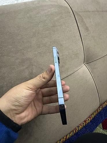 iphone 21: IPhone 13 Pro, Б/у, 256 ГБ, Голубой, Кабель, 76 % — 6