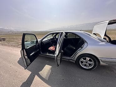 мерседес бенз с: Mercedes-Benz E-Class: 1998 г., 2.3 л, Седан — 7