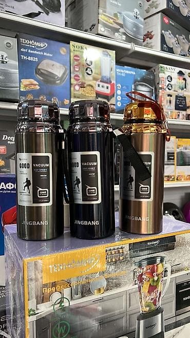 Термос портативный Объем от 0.5 мл Железный полностью Держит тепло в