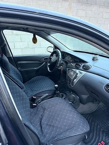 афто завот: Ford Focus: 2001 г., 1.6 л, Механика, Бензин, Хэтчбэк — 3