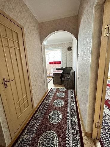 room: 1 комната — 8