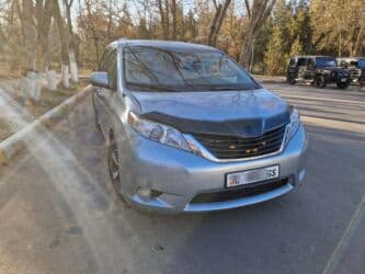 продажа авто в бишкеке и по всему кыргызстану: Toyota Sienna: 2012 г., 3.5 л, Автомат, Газ, Минивэн — 1