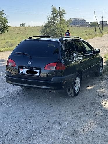 Продажа авто: Toyota Avensis: 2000 г., 1.8 л, Механика, Газ, Универсал — 5
