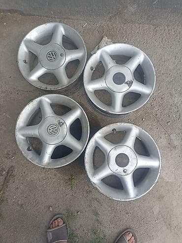 6 139 7: Литые Диски R 14 Volkswagen, Комплект, отверстий - 4 — 1
