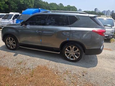 срочно продаю в связи с переездом: Ssangyong Rexton: 2018 г., 2.2 л, Автомат, Дизель, Внедорожник — 5