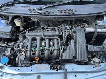 Транспорт: Honda Fit: 2002 г., 1.3 л, Вариатор, Бензин, Хэтчбэк — 2
