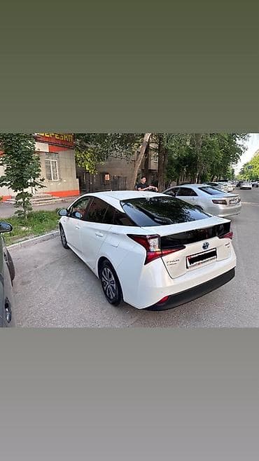 шнур aux: Toyota Prius: 2019 г., 1.8 л, Гибрид, Хэтчбэк — 6