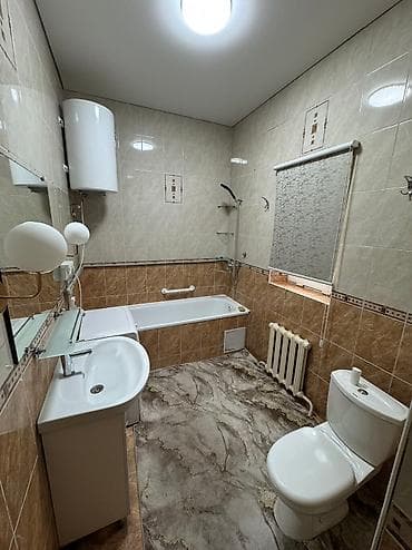 дом двух этажный: 200 м², 4 комнаты, Утепленный, Балкон застеклен, Кондиционер — 6