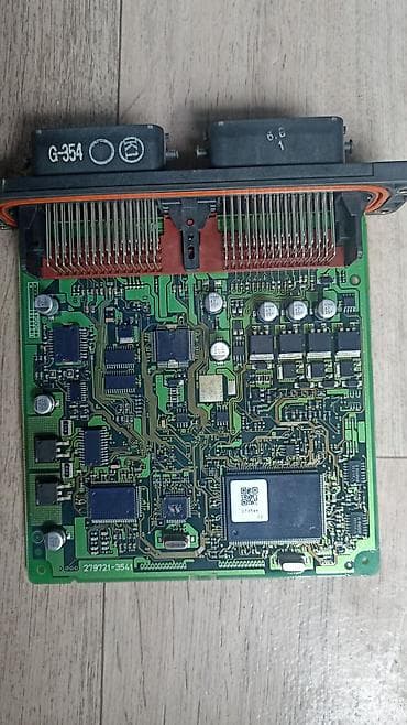 куплю процессор: Мазда Демио Блок управления двигателем (ЭБУ/ECU) с разъёмами под жгут — 1