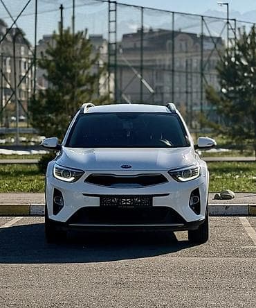 daf 2001: Kia Stonic: 2018 г., Автомат, Дизель, Кроссовер — 1