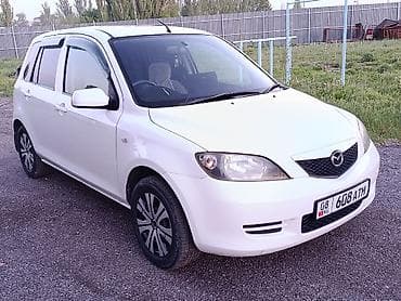 mazda mps: Mazda Verisa: 2003 г., Хэтчбэк — 3