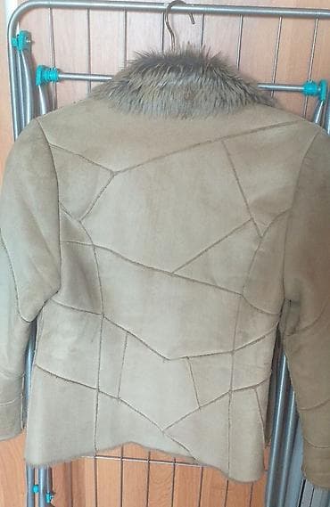 max mara: Дубленка искусственная, легкая на теплую зиму, приталенная. Требуеться — 2