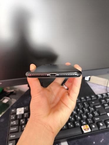 mi band 10: IPhone 7 Plus, Б/у, 128 ГБ, Черный, Зарядное устройство, Защитное стекло, Чехол — 3