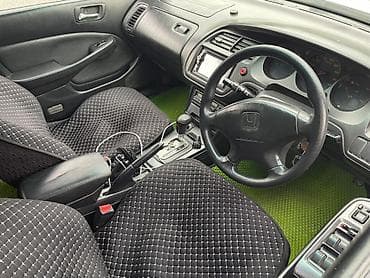 машина автомабил: Honda Accord: 2001 г., 2.3 л, Автомат, Бензин, Универсал — 6