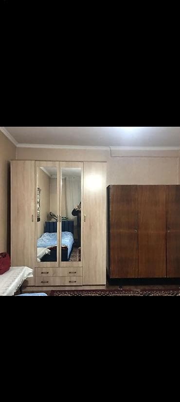 Үйлөр: 67 м², 4 бөлмө, Унаа токтотуучу жай, Забор, тосулган — 6