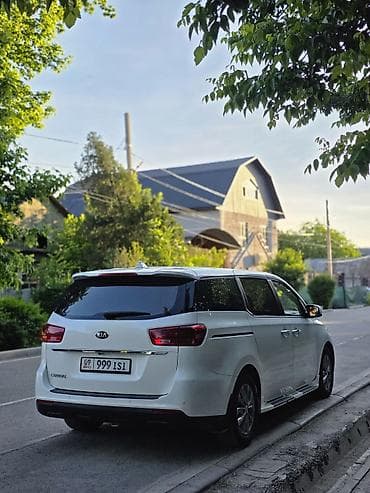 Унаа сатуу: Kia Carnival: 2019 г., 2.2 л, Автомат, Дизель, Вэн/Минивэн — 5