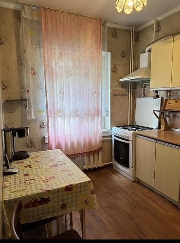 3 комнаты, 62 м², Асанбай мкр 105 серия, 1 этаж — 6