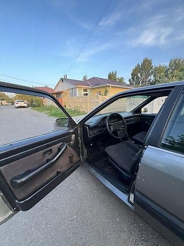 Audi: Audi 100: 1988 г., 2.3 л, Кол менен иштөөчү, Бензин, Седан — 7
