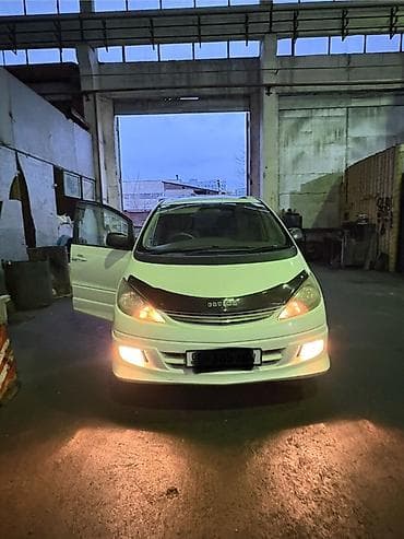 Toyota Estima: 2003 г., Минивэн