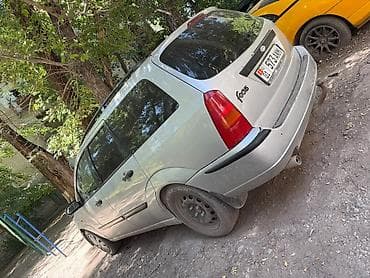 Продажа авто: Ford Focus: 2003 г., 1.6 л, Механика, Бензин, Универсал — 3