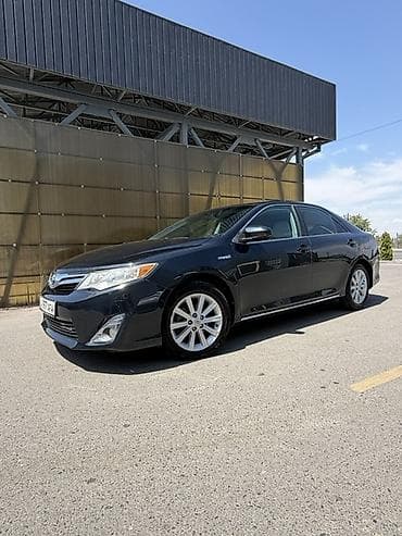 byd e2 2023: Toyota Camry: 2012 г., 2.5 л, Вариатор, Гибрид, Седан — 4