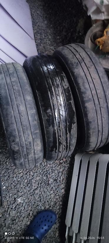 шины 165 70 14: Шины летние, размер 165/70 R14. 3000 тысяч сом - Посадочный диаметр — 2