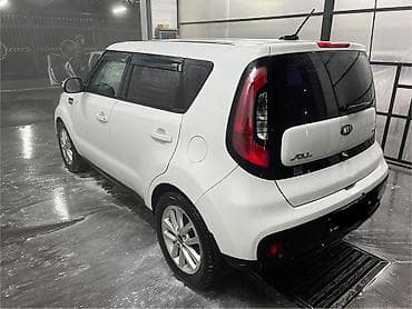Kia Soul: 2017 г., 1.6 л, Автомат, Бензин, Кроссовер