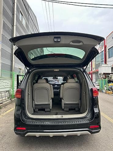 Продажа авто: Kia Carnival: 2019 г., 2.2 л, Автомат, Дизель, Минивэн — 5