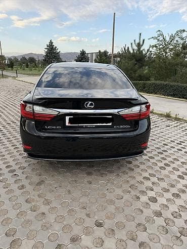 лексус 2025: Lexus ES: 2017 г., 2.5 л, Вариатор, Гибрид, Седан — 4