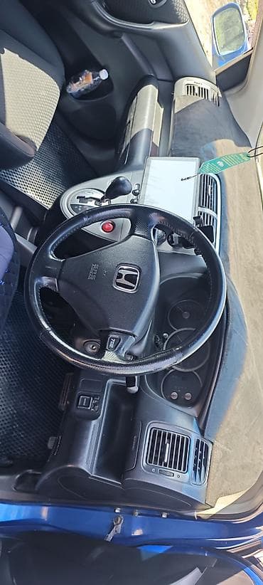 вариатор сивик: Honda Civic: 2003 г., 1.7 л, Вариатор, Бензин, Хэтчбэк — 6