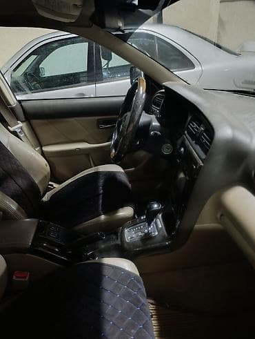 легаси 2004: Subaru Outback: 2001 г., 3 л, Автомат, Бензин, Универсал — 5