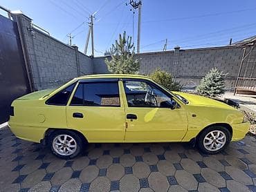 автомобиль ниссан: Daewoo Nexia: 2008 г., 1.5 л, Механика, Бензин, Хэтчбэк — 3