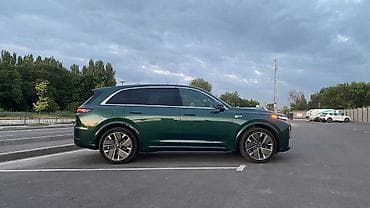 li auto l9 цена: Lixiang L7: 2025 г., 1.5 л, Автомат, Гибрид, Внедорожник — 2