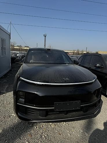 Lixiang: Lixiang L9: 2026 г., 1.5 л, Гибрид, Кроссовер — 1