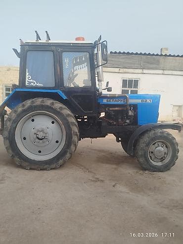 голый кузов: Модель: 82.1 экспортный, Б/у, 2001 г., С пресс-подборщиком — 1