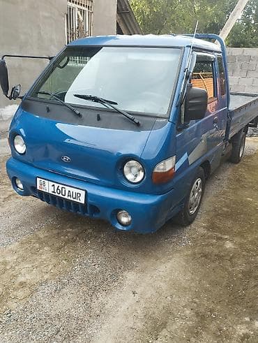 Hyundai Porter: 2003 г., 2.5 л, Механика, Газ — 2