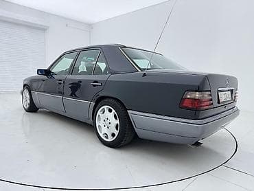 mers e124: Mercedes-Benz W124: 1993 г., 3.2 л, Автомат, Бензин, Седан — 4