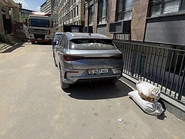 Транспорт: BYD E2: 2026 г., Автомат, Электромобиль, Хэтчбэк — 4