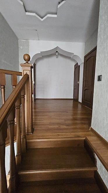 дома беловодский: 300 м², 5 комнат, Парковка — 5