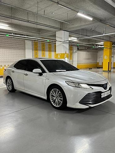 gac s7: Toyota Camry: 2019 г., 2.5 л, Автомат, Гибрид, Седан — 1