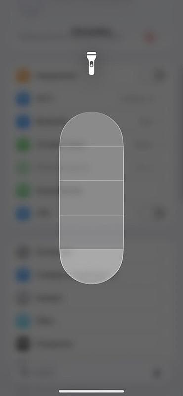 mercedes e500: IPhone 11, Б/у, 128 ГБ, Зеленый, Зарядное устройство, Защитное стекло, 96 % — 5