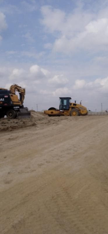 Каток грунтовый вибрационный, самоходный. Основные характеристики: - — 2